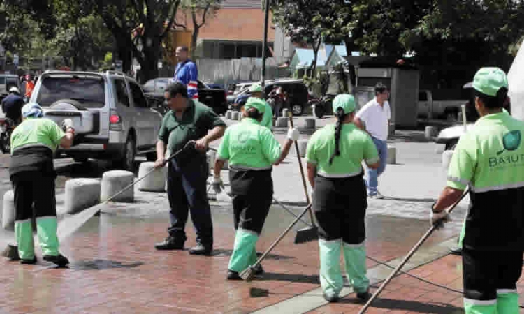 Consideraciones del Sistema General de Regalías sobre el pago de compromisos a operador de aseo con recursos provenientes de la entidad