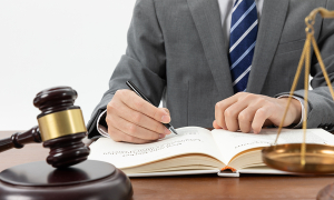 Corte reiteró que es la Jurisdicción de lo Contencioso Administrativo la competente para estudiar procesos relativos a los contratos en los que intervengan patrimonios autónomos que sean constituidos en su mayoría con recursos públicos