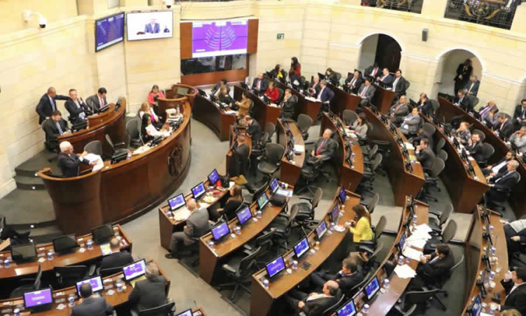 Aprobado en primer debate proyecto que penaliza los delitos de suplantación utilizando la Inteligencia Artificial