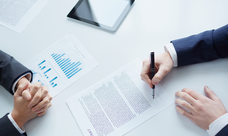 ¿Es viable realizar el estudio de mercado con una sola cotización y cuáles son los límites en las funciones de supervisión en contratos estatales?: Colombia Compra